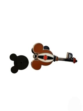 Disney 2010 PWP Key Collection Dale Pin 81465 Pin Trading